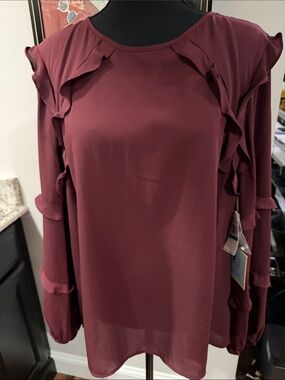 CeCe Ruffled Long Sleeve Blouse deep red NWT Sz large